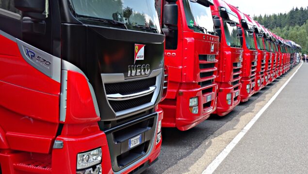 Duo Logistics - Red Trucks